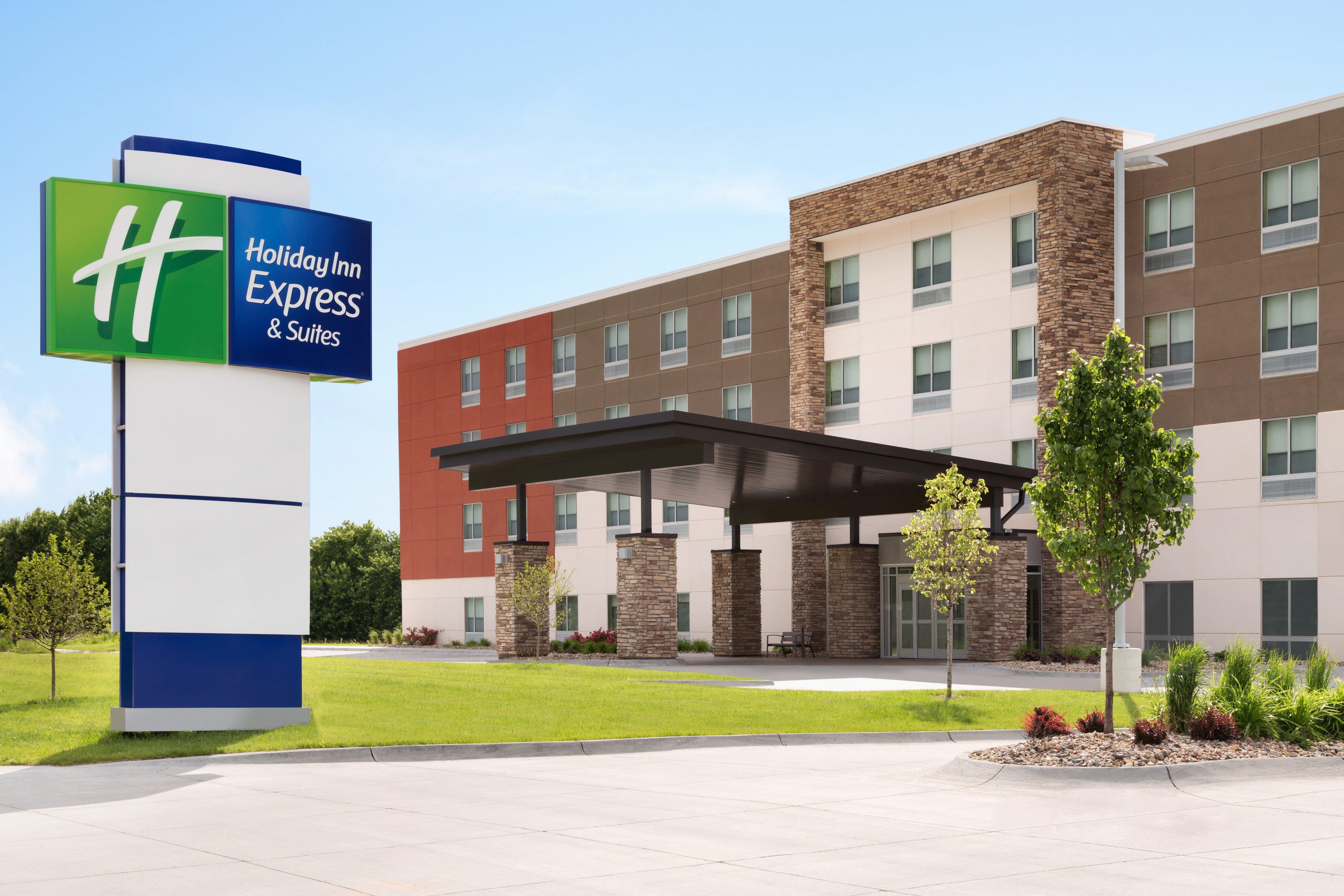 Holiday Inn Express & Suites Clear Spring By Ihg Bagian luar foto