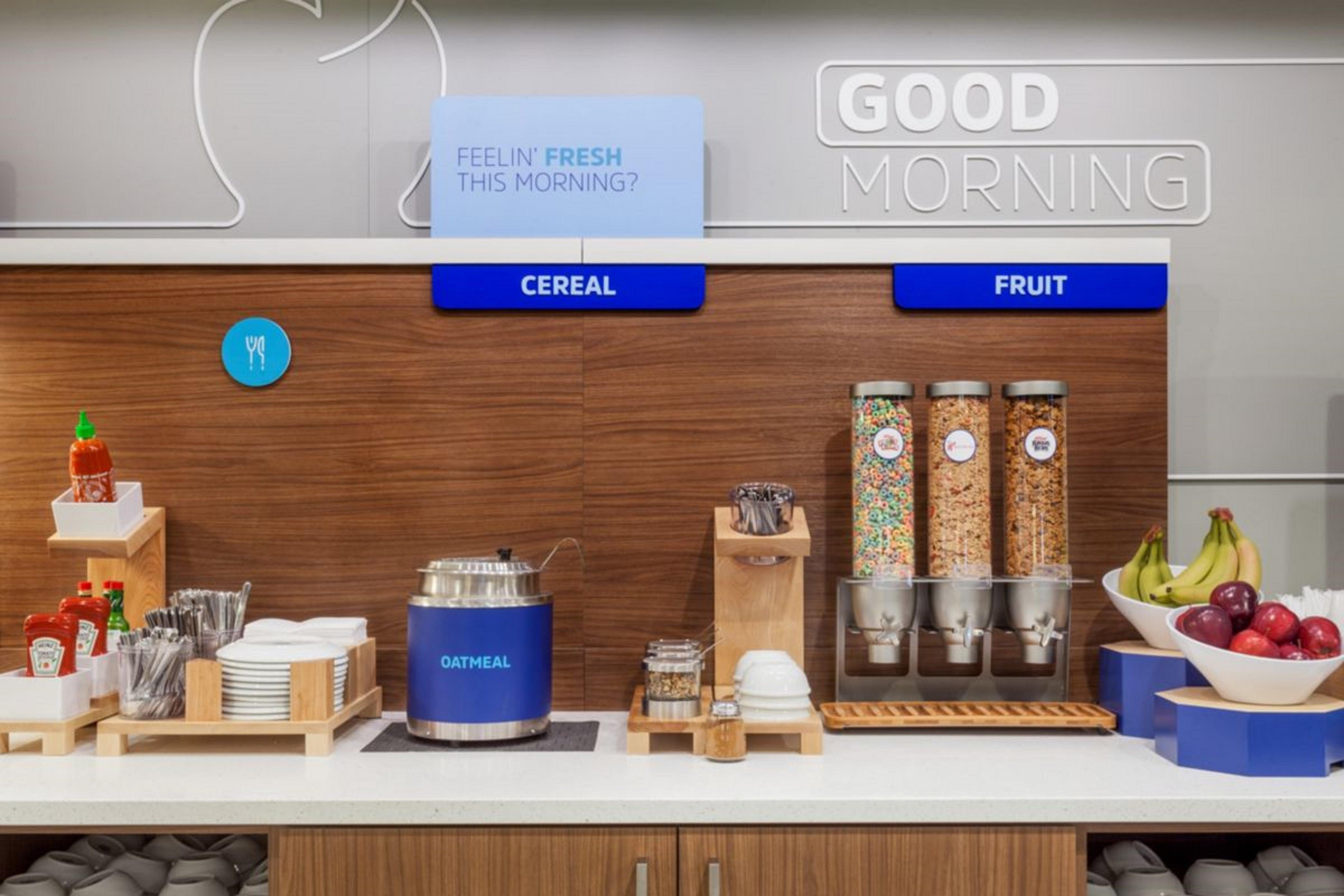 Holiday Inn Express & Suites Clear Spring By Ihg Bagian luar foto