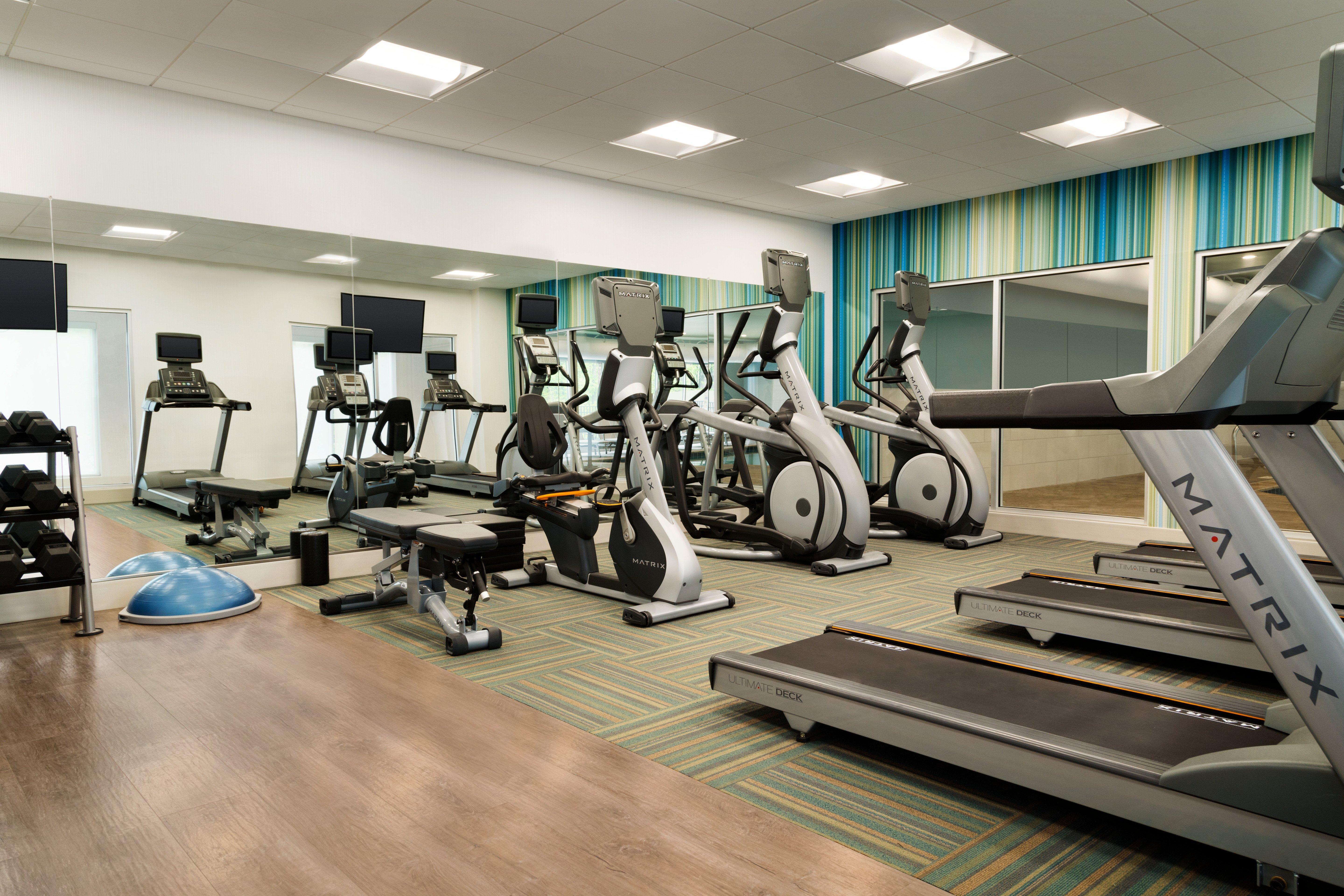 Holiday Inn Express & Suites Clear Spring By Ihg Bagian luar foto