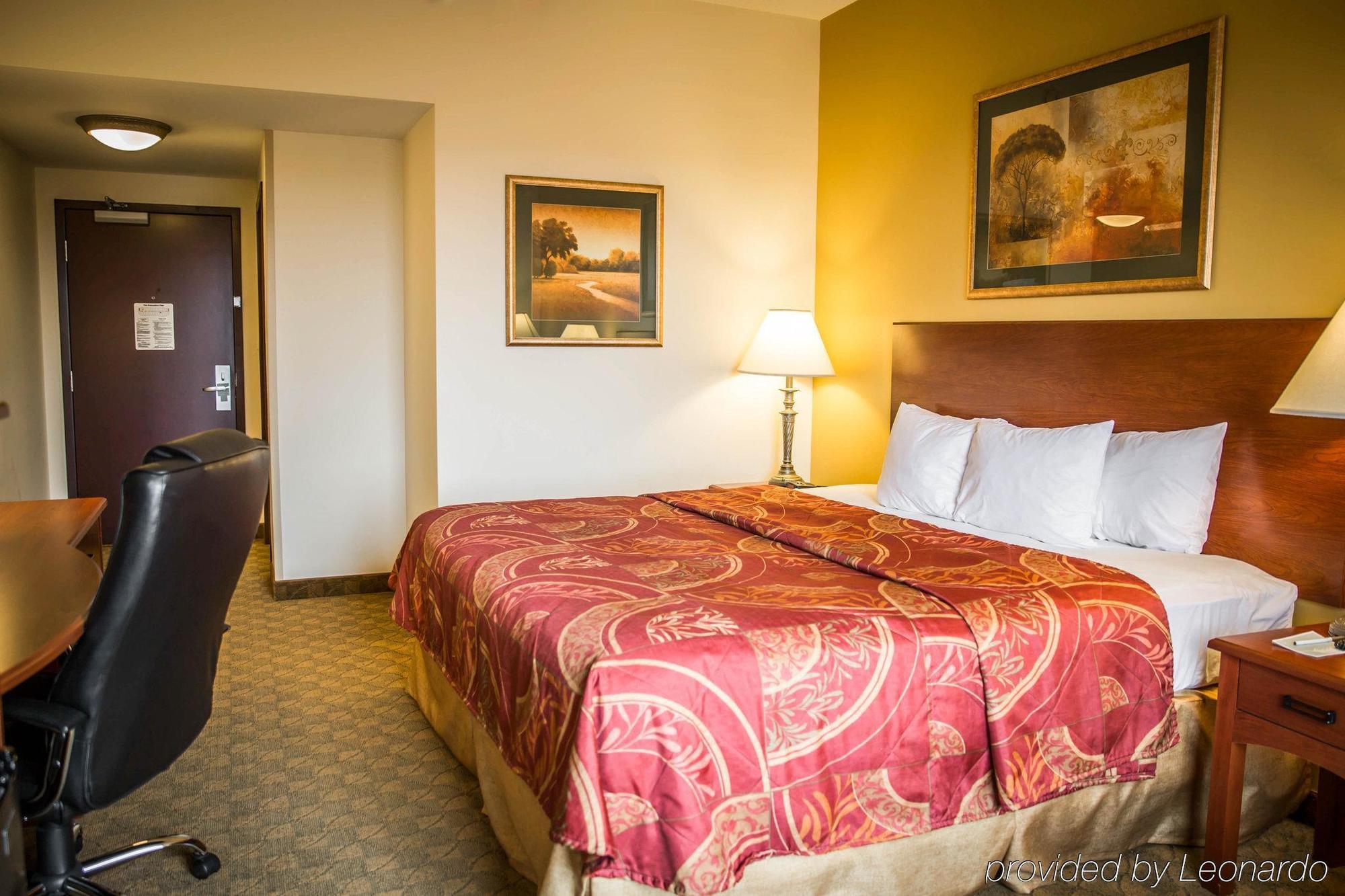 Holiday Inn Express & Suites Clear Spring By Ihg Bagian luar foto