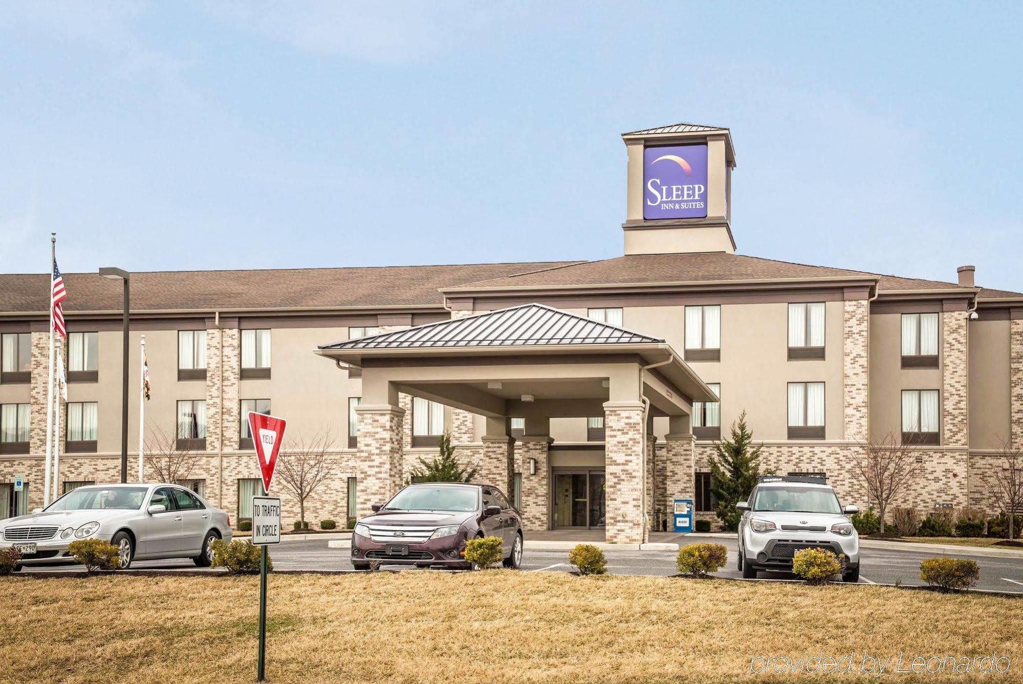 Holiday Inn Express & Suites Clear Spring By Ihg Bagian luar foto